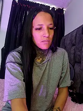 Snapshot of Nicole420squirt chatting on December 2024 03:59:02 PM Nicole420squirt online show from December 2024 03:59:02 PM