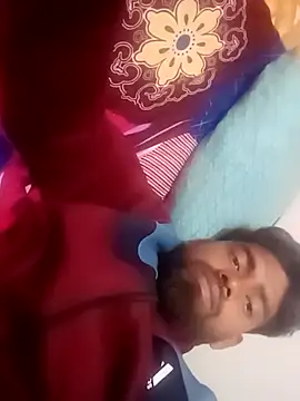 INDIANBOY7439 online show from December 2024 05:46:01 PM