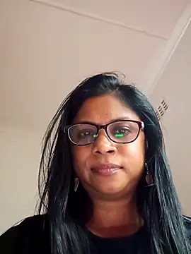 Snapshot of Sensual_indian7 chatting on October 2025 12:33:01 PM Sensual indian7 online show from October 2025 12:33:01 PM