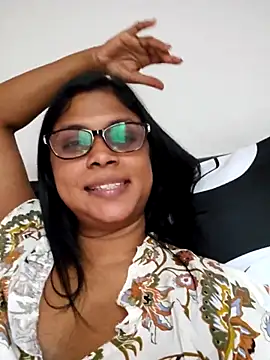 Snapshot of Sensual_indian7 chatting on October 2025 10:06:01 AM Sensual indian7 online show from October 2025 10:06:01 AM
