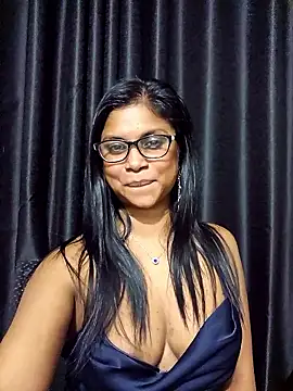 Snapshot of Sensual_indian7 chatting on November 2025 03:24:02 PM Sensual indian7 online show from November 2025 03:24:02 PM
