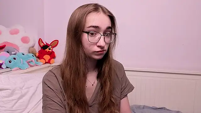 PollyBeev online show from May 2026 07:38:02 AM
