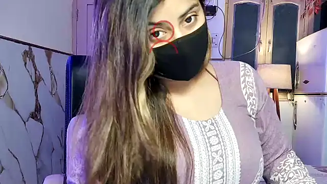Snapshot of Hoty-Shivangi chatting on July 2026 01:05:01 PM Hoty-Shivangi online show from July 2026 01:05:01 PM