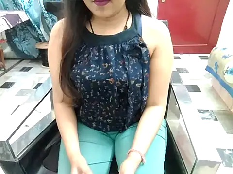 aarushi sharmaa online show from February 2025 07:07:01 PM