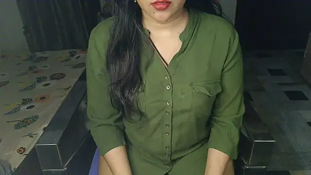 aarushi sharmaa online show from July 2026 01:19:01 PM