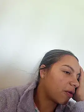 Snapshot of Daila_20_ chatting on October 2025 12:50:01 PM Daila 20 online show from October 2025 12:50:01 PM
