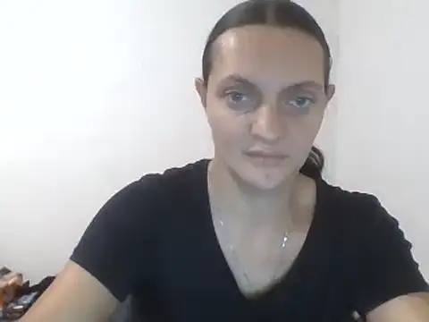 Vimed19 online show from October 2025 04:40:02 PM