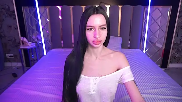 Snow WhiteeeX online show from March 2026 06:32:01 AM