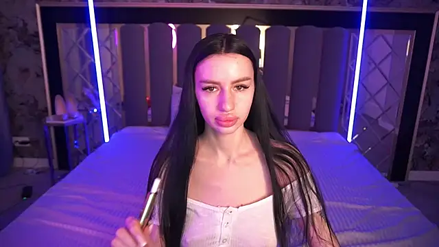 Snow WhiteeeX online show from March 2026 06:39:01 AM