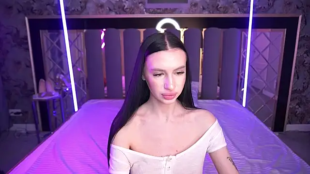 Snow WhiteeeX online show from March 2026 06:39:02 AM