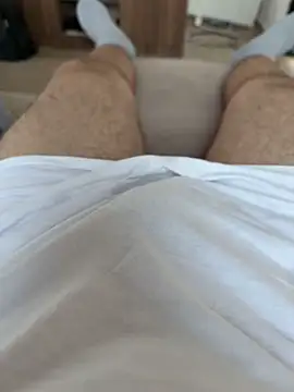 reelciii21 online show from December 2025 02:24:02 PM