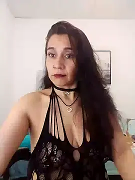 Snapshot of Hikaryfire chatting on February 2025 06:56:02 PM Hikaryfire online show from February 2025 06:56:02 PM