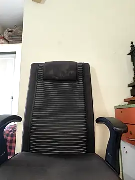 Mr Handsome hunk online show from October 2025 04:10:02 AM