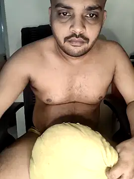 Mr Handsome hunk online show from October 2025 05:39:01 PM