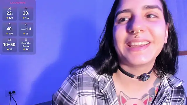 Snapshot of Alice_woodville chatting on July 2026 03:13:01 AM Alice woodville online show from July 2026 03:13:01 AM