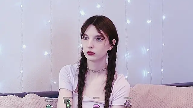 KimWilli online show from January 2025 10:12:02 PM