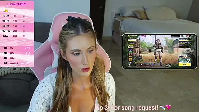 Snapshot of Angel-Ava chatting on December 2024 06:32:02 AM Angel-Ava online show from December 2024 06:32:02 AM