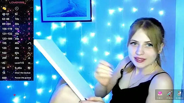 Snapshot of PureAlisMiracle chatting on January 2025 02:41:01 PM PureAlisMiracle online show from January 2025 02:41:01 PM