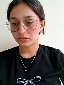 Ary-18 online show from April 2026 09:39:33 PM