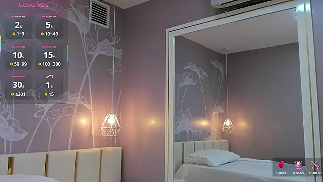 Snapshot of Sensual_Sophie_ chatting on October 2025 10:23:02 AM Sensual Sophie online show from October 2025 10:23:02 AM