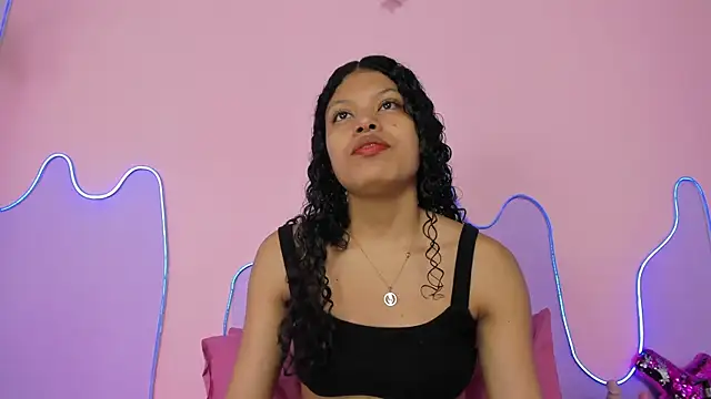 Snapshot of Mingie_Rouse chatting on October 2025 12:01:02 PM Mingie Rouse online show from October 2025 12:01:02 PM