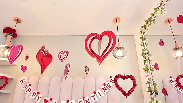 Annie karlsson   online show from February 2025 09:15:01 PM