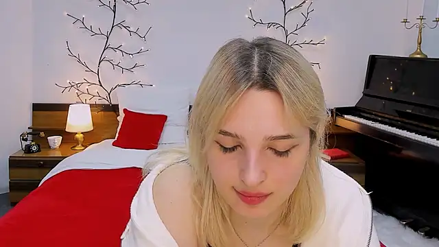 Snapshot of tendermeow chatting on February 2025 03:28:02 PM tendermeow online show from February 2025 03:28:02 PM