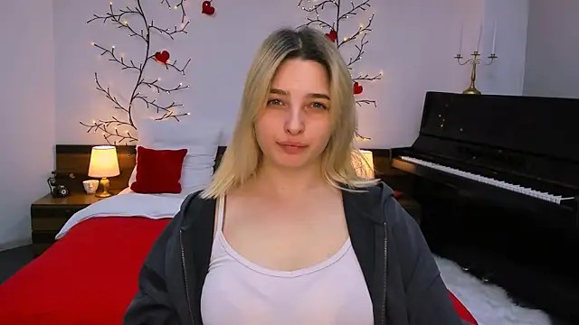 Snapshot of tendermeow chatting on March 2025 01:09:01 PM tendermeow online show from March 2025 01:09:01 PM