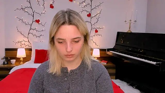 Snapshot of tendermeow chatting on March 2025 01:13:02 PM tendermeow online show from March 2025 01:13:02 PM