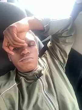 Snapshot of TransboyJay chatting on December 2024 07:47:01 PM TransboyJay online show from December 2024 07:47:01 PM