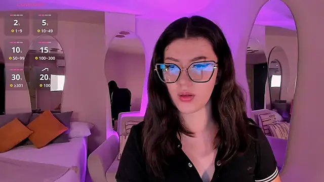 AmberFarrell online show from April 2026 08:07:02 PM