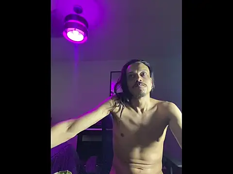 Snapshot of villanocat chatting on December 2025 07:05:01 AM villanocat online show from December 2025 07:05:01 AM