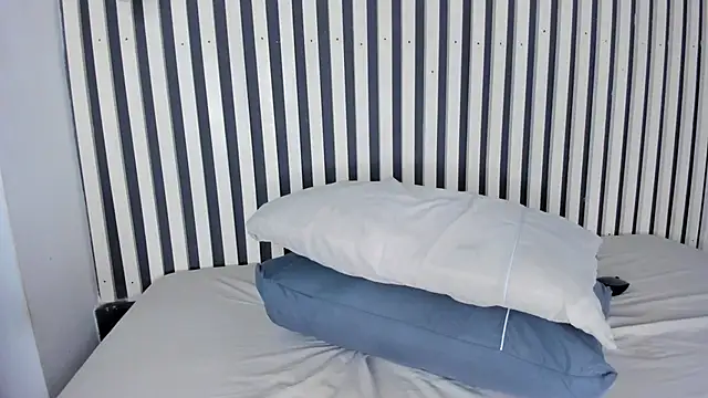 Snapshot of shysweets chatting on February 2025 05:22:01 PM shysweets online show from February 2025 05:22:01 PM