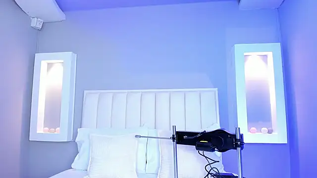 Snapshot of HannaPaola chatting on October 2025 10:31:01 PM HannaPaola online show from October 2025 10:31:01 PM