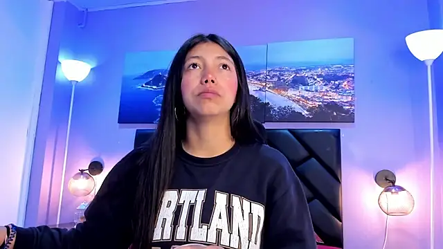 KimberlyVillaLobos online show from April 2026 11:13:01 AM