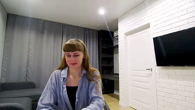 Snapshot of Daniella_Lorente chatting on November 2025 12:46:02 AM Daniella Lorente online show from November 2025 12:46:02 AM