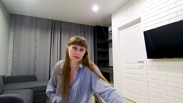 Snapshot of Daniella_Lorente chatting on December 2025 01:58:01 AM Daniella Lorente online show from December 2025 01:58:01 AM