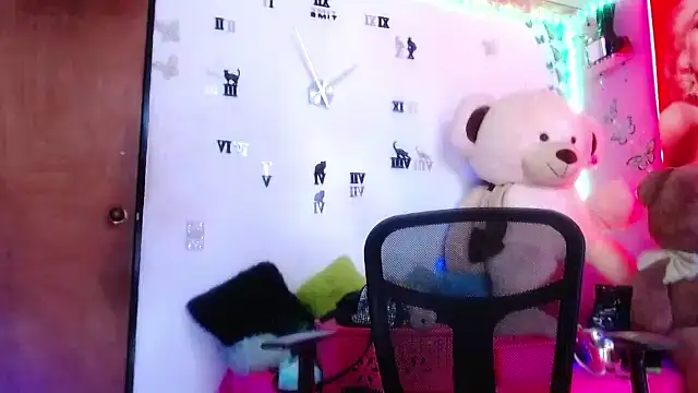 goddess BigassCock online show from February 2025 08:00:02 PM