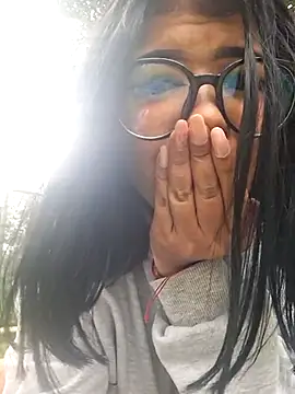 Snapshot of AliceWalker_11 chatting on March 2025 06:54:01 PM AliceWalker 11 online show from March 2025 06:54:01 PM