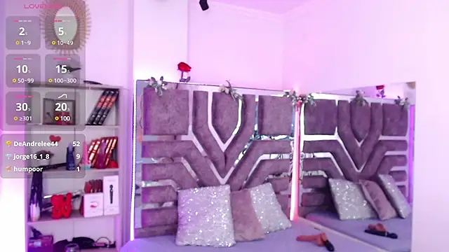 Snapshot of AliceWalker_11 chatting on March 2025 02:48:01 AM AliceWalker 11 online show from March 2025 02:48:01 AM