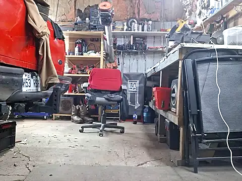 Snapshot of Frankdick01 chatting on November 2025 06:47:01 AM Frankdick01 online show from November 2025 06:47:01 AM