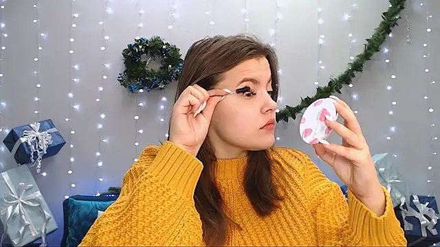 Snapshot of showmeparadise chatting on December 2024 06:11:02 AM showmeparadise online show from December 2024 06:11:02 AM