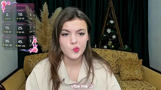 Snapshot of showmeparadise chatting on January 2025 09:43:02 AM showmeparadise online show from January 2025 09:43:02 AM