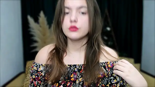 Snapshot of showmeparadise chatting on February 2025 09:11:01 AM showmeparadise online show from February 2025 09:11:01 AM