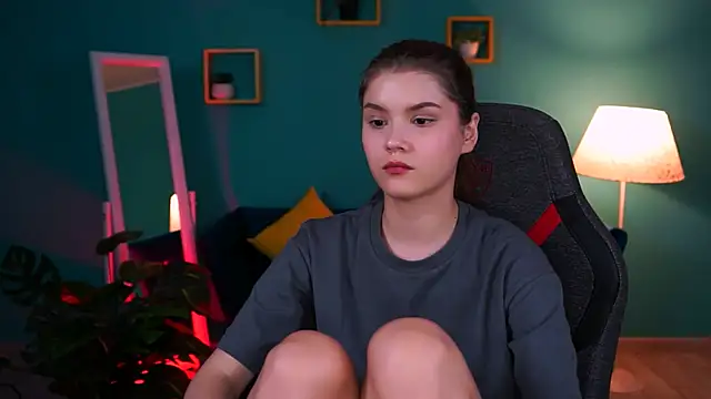 EvaThopson online show from January 2025 06:14:02 PM