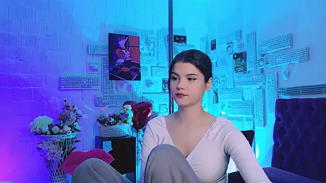 EvaThopson online show from February 2025 03:16:01 PM