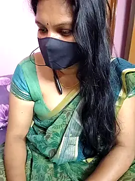 Snapshot of Lilly-queen chatting on March 2025 05:17:02 PM Lilly-queen online show from March 2025 05:17:02 PM