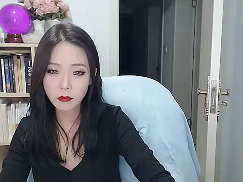 Snapshot of SuSushi728 chatting on December 2025 03:20:04 PM SuSushi728 online show from December 2025 03:20:04 PM