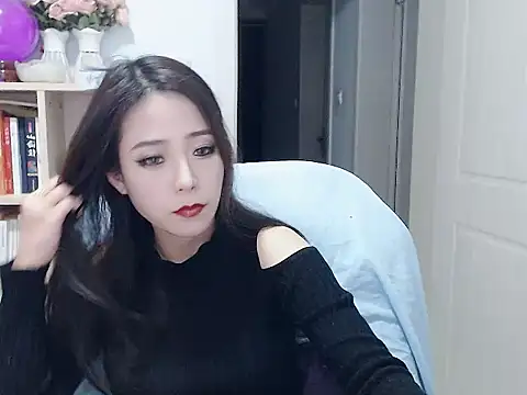 Snapshot of SuSushi728 chatting on February 2026 03:32:02 PM SuSushi728 online show from February 2026 03:32:02 PM