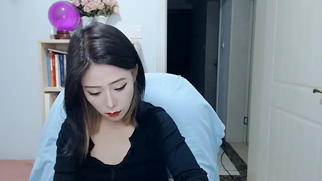 Snapshot of SuSushi728 chatting on May 2026 03:06:01 PM SuSushi728 online show from May 2026 03:06:01 PM